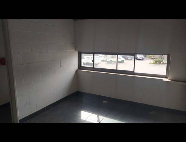 478M² WAREHOUSE TO LET IN EPPING INDUSTRIAL
